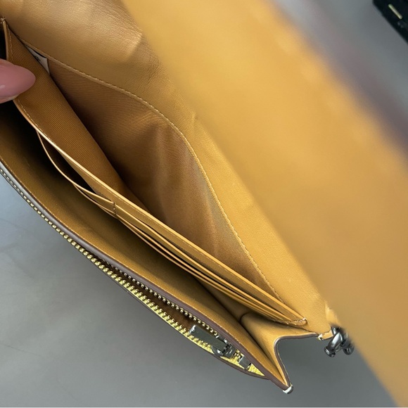 Coach Yellow Leather Hayden Foldover Crossbody
Clutch bag Prairie Rivets 30428 - Picture 8 of 12